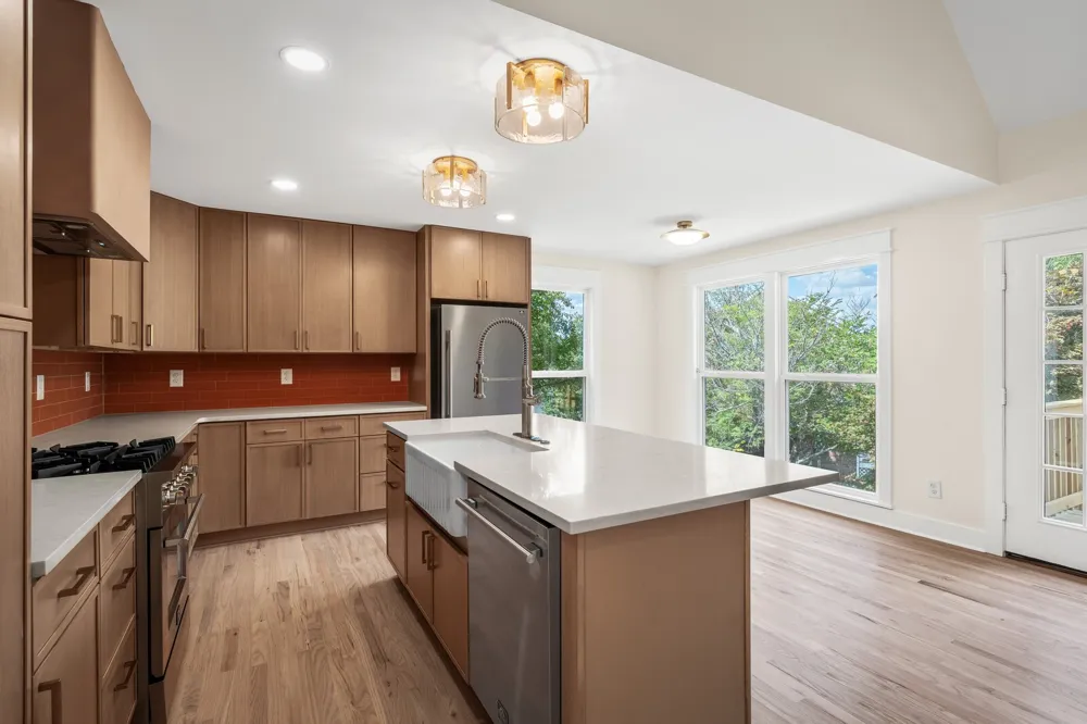 204 Breakwater Dr Hendersonville, TN 37075