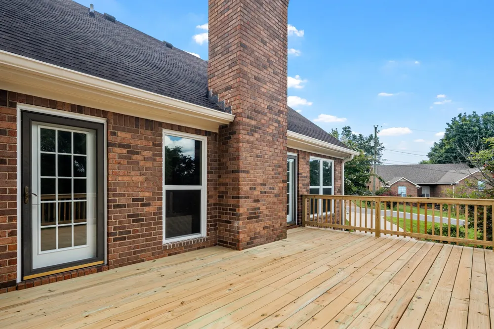 204 Breakwater Dr Hendersonville, TN 37075