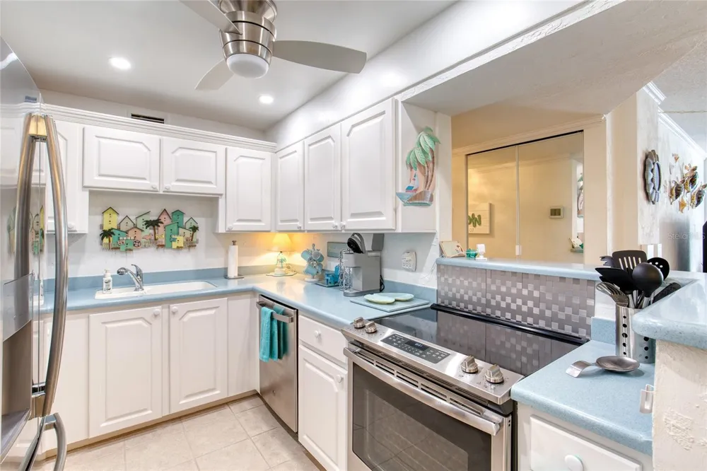 1415 OCEAN SHORE BOULEVARD #609 Ormond Beach, FL 32176