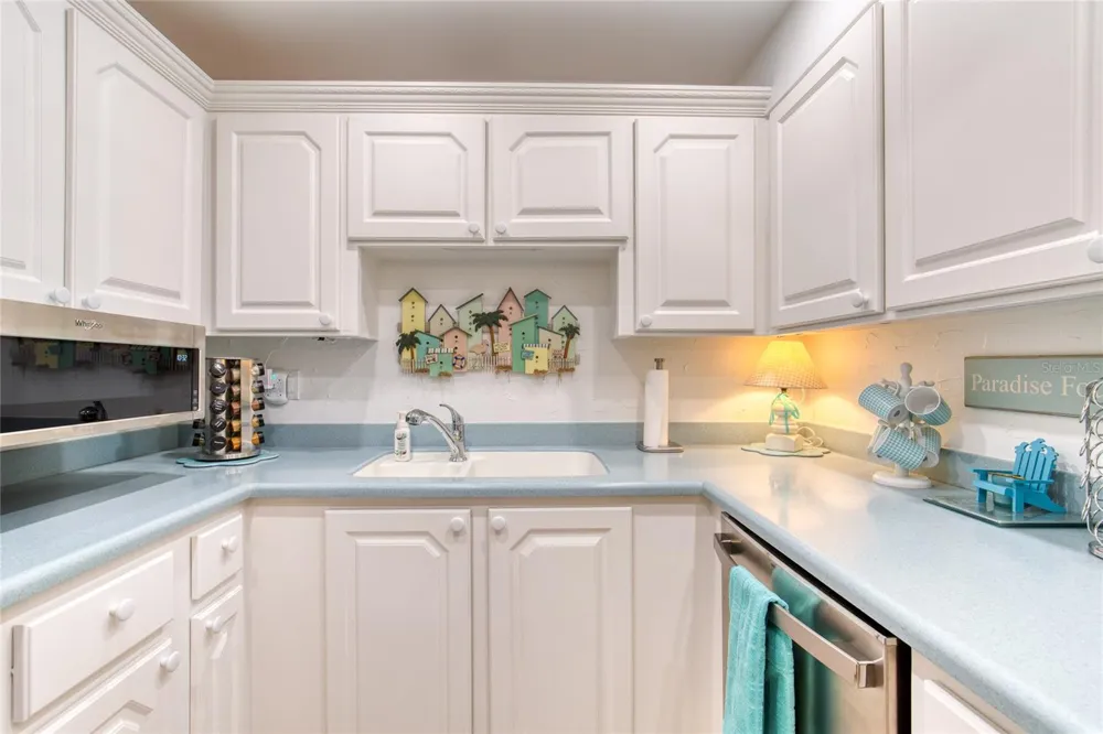 1415 OCEAN SHORE BOULEVARD #609 Ormond Beach, FL 32176