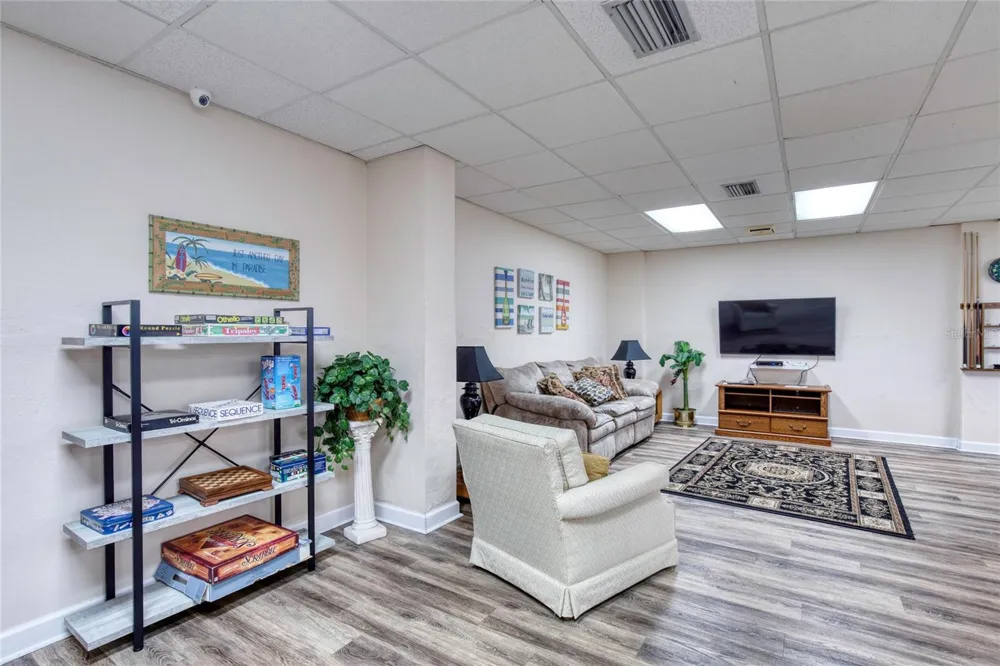 1415 OCEAN SHORE BOULEVARD #609 Ormond Beach, FL 32176