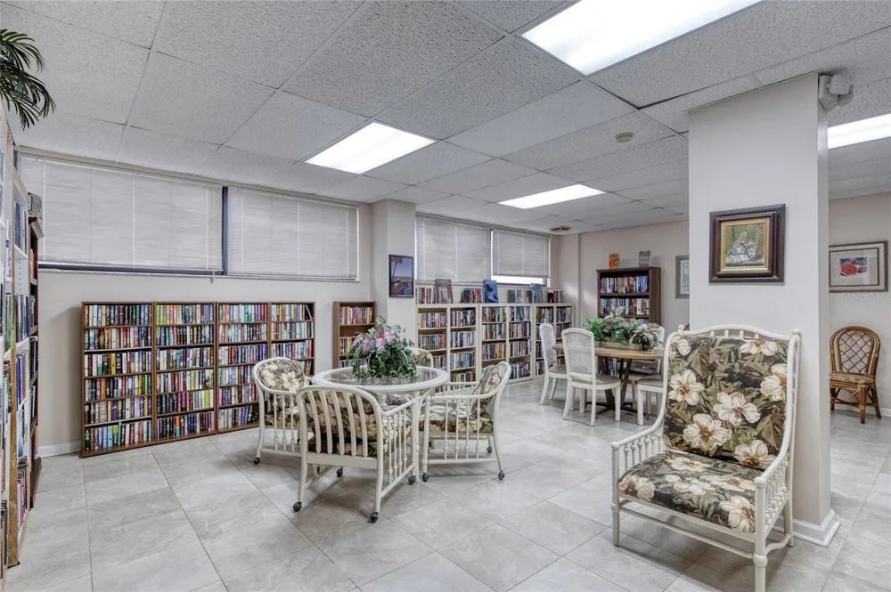 1415 OCEAN SHORE BOULEVARD #609 Ormond Beach, FL 32176