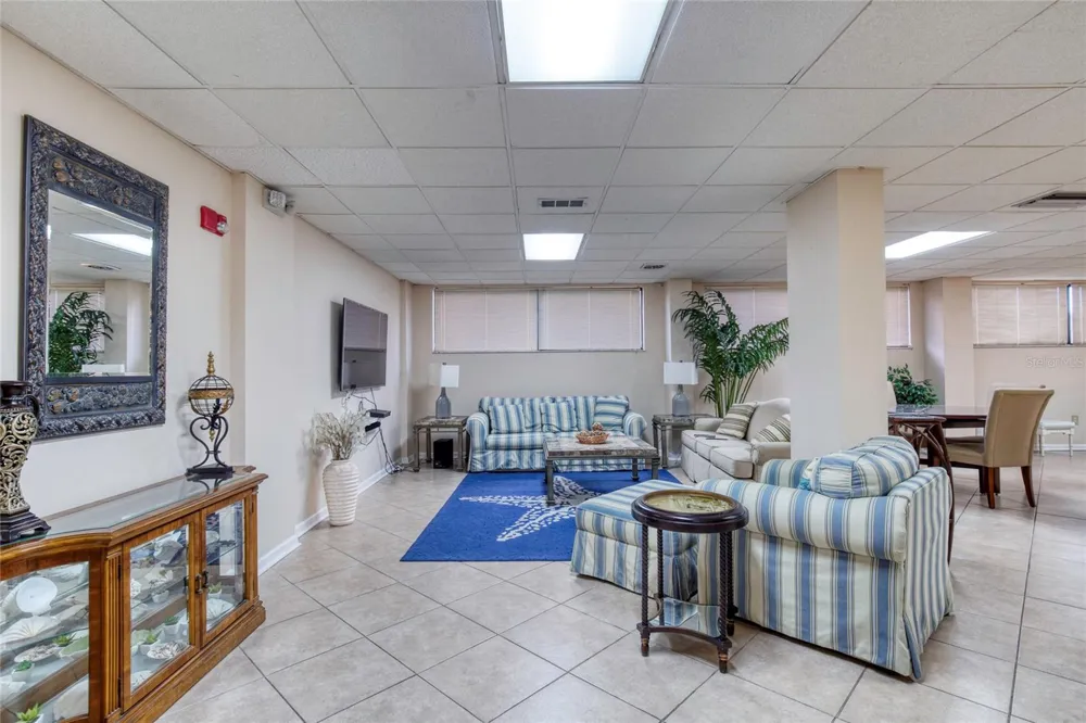 1415 OCEAN SHORE BOULEVARD #609 Ormond Beach, FL 32176