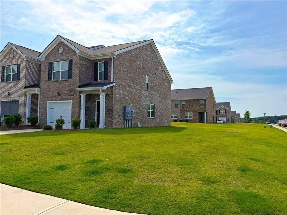 615 Dairy Drive Stockbridge, GA 30281