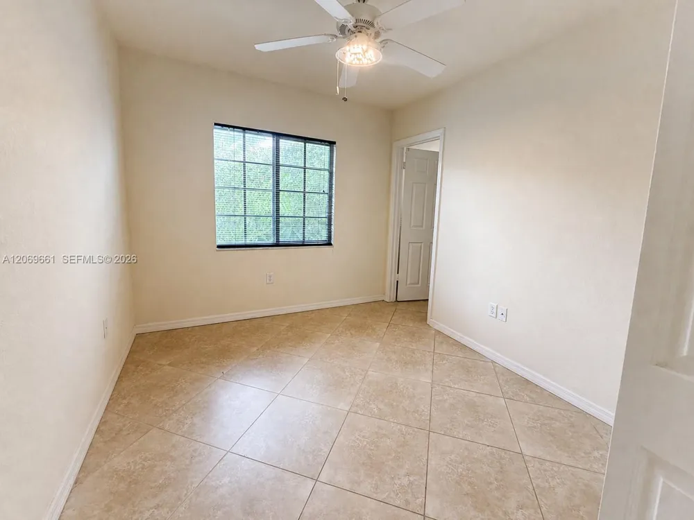 1000 Palm Trl #3 Delray Beach, FL 33483