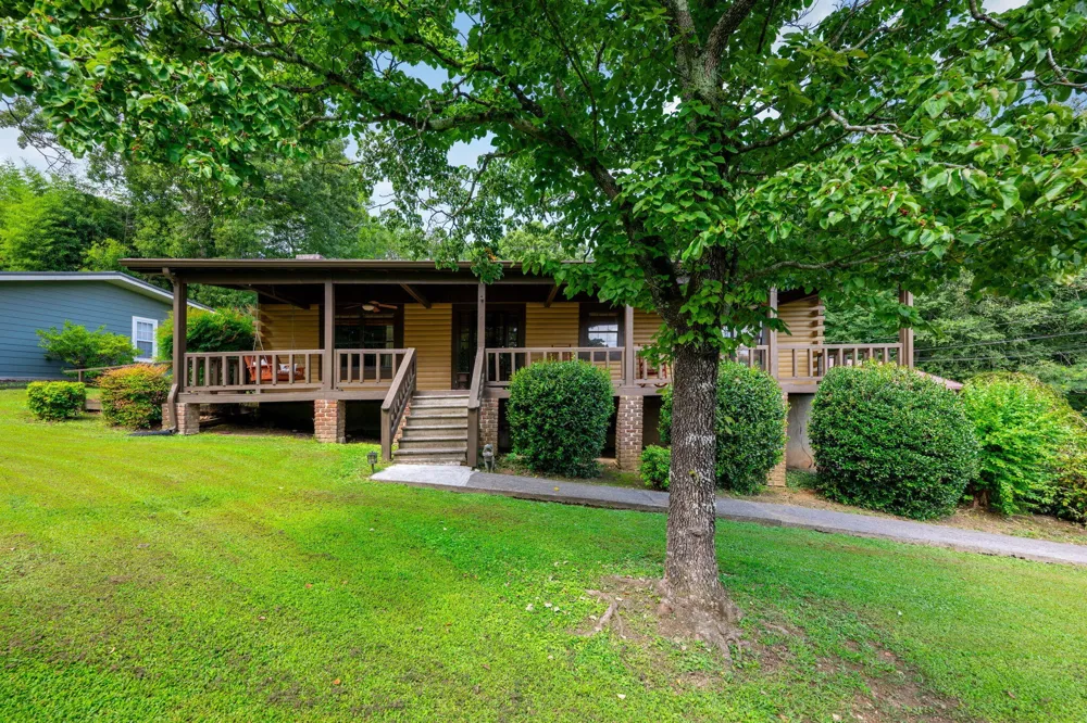 407 White Road Chattanooga, TN 37421