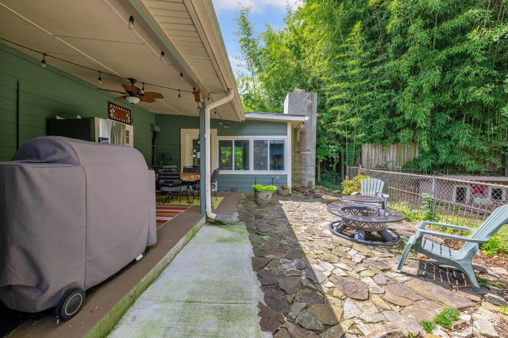 407 White Road Chattanooga, TN 37421