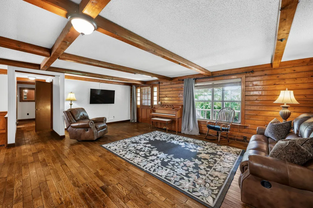 407 White Road Chattanooga, TN 37421
