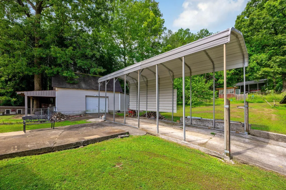 407 White Road Chattanooga, TN 37421