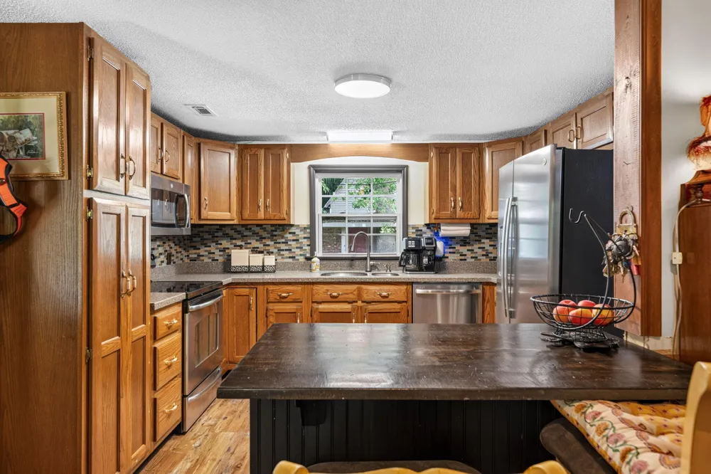 407 White Road Chattanooga, TN 37421