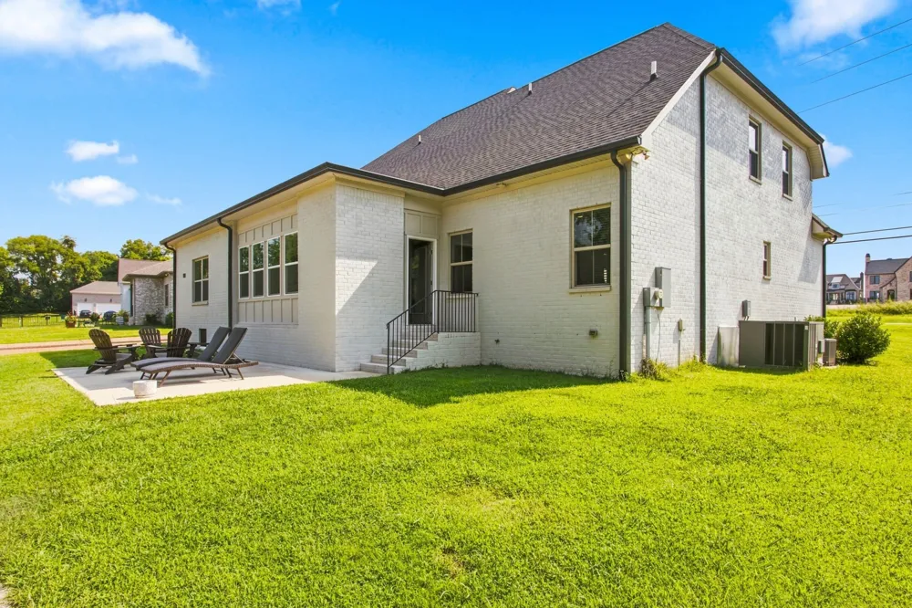 106 Arkstone Ln Spring Hill, TN 37174