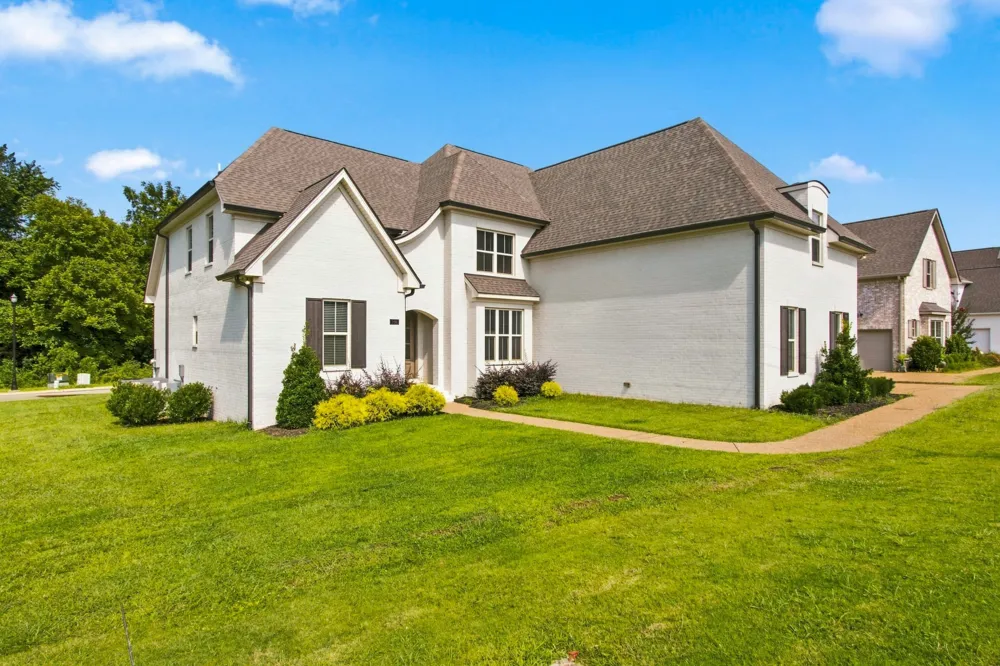 106 Arkstone Ln Spring Hill, TN 37174