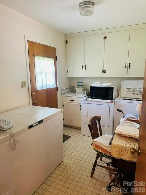 1424 Post Road Shelby, NC 28150