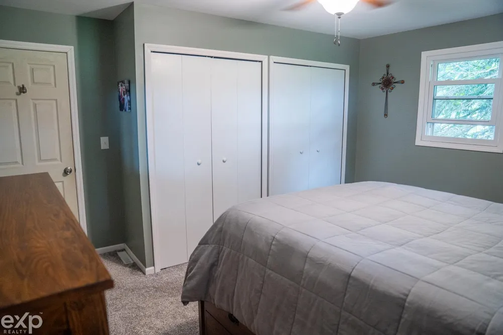 2754 Hayes Road Yale City, MI 48097