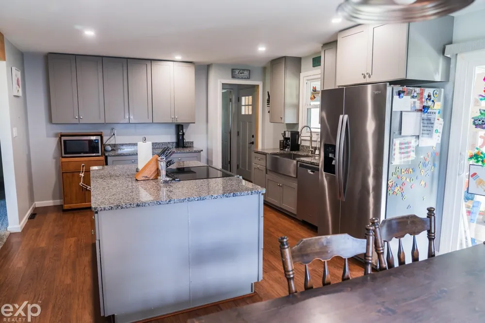 2754 Hayes Road Yale City, MI 48097