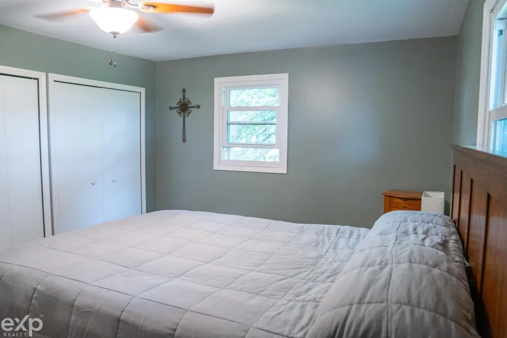 2754 Hayes Road Yale City, MI 48097