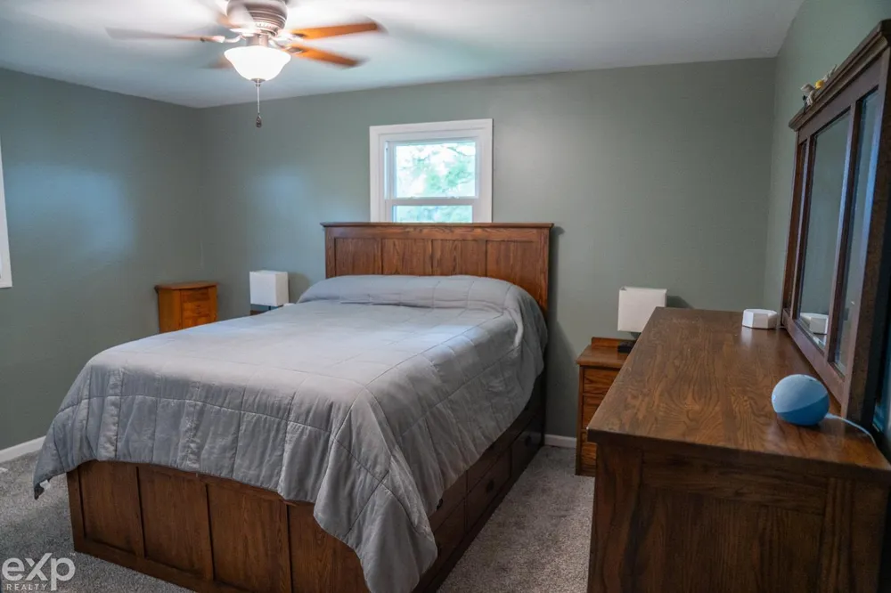 2754 Hayes Road Yale City, MI 48097