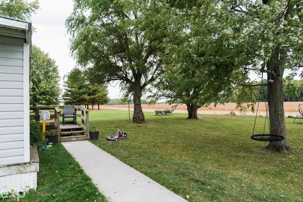 2754 Hayes Road Yale City, MI 48097