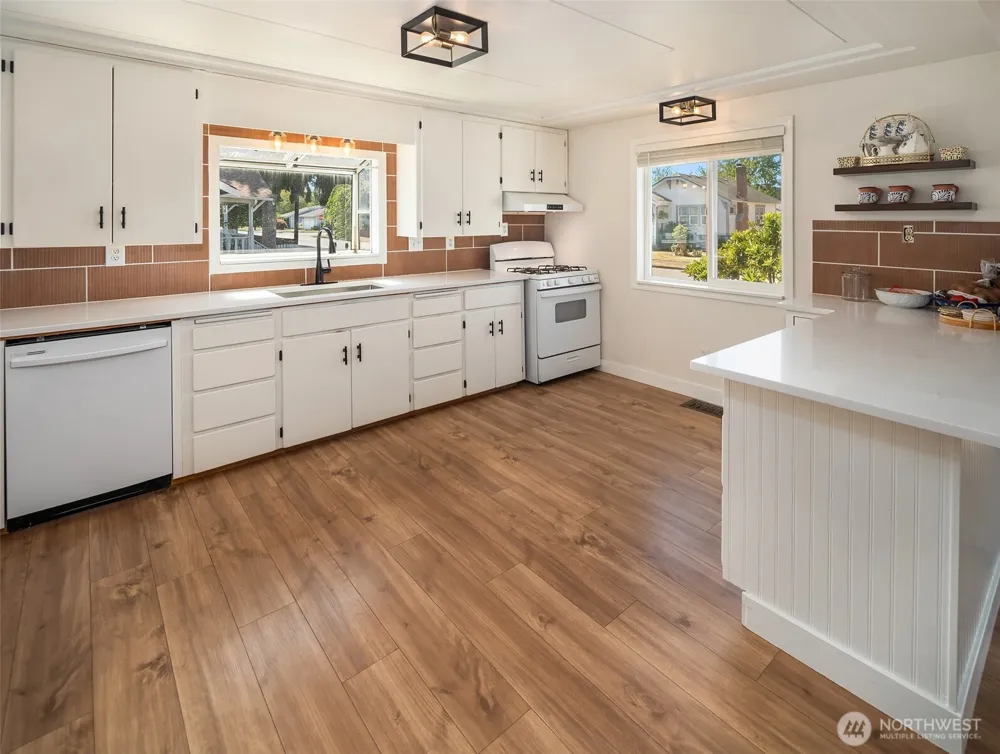 1747 Harding Street Enumclaw, WA 98022