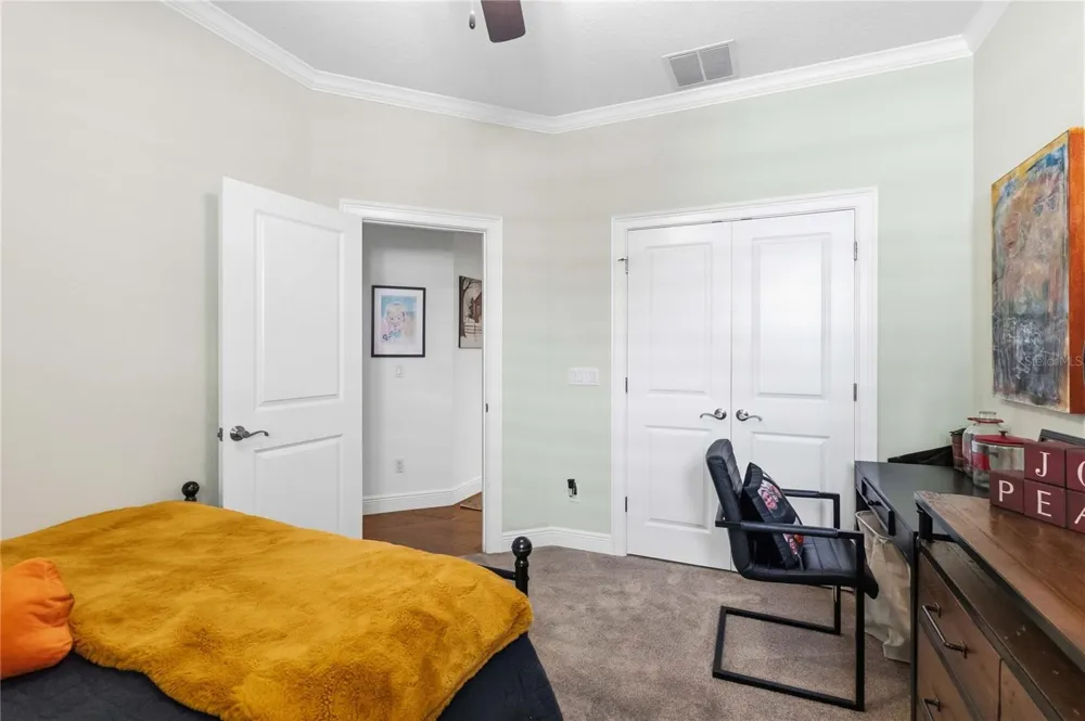 615 E KALEY STREET Orlando, FL 32806