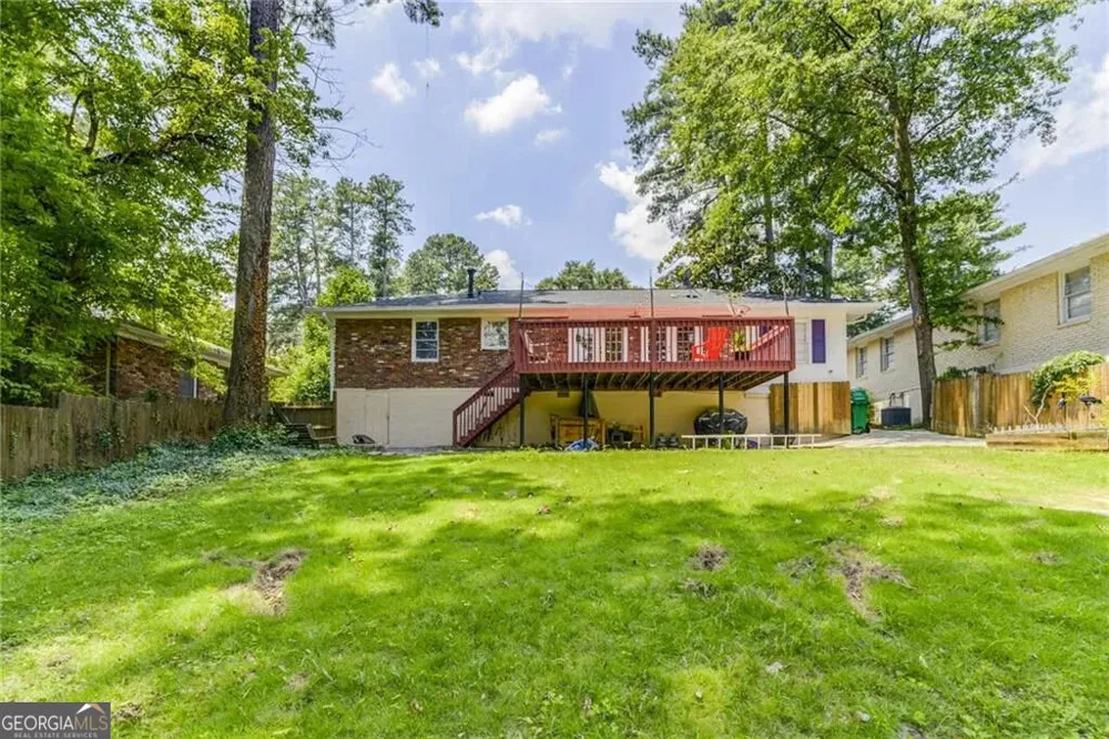 1892 Fairway CIR NE Brookhaven, GA 30319