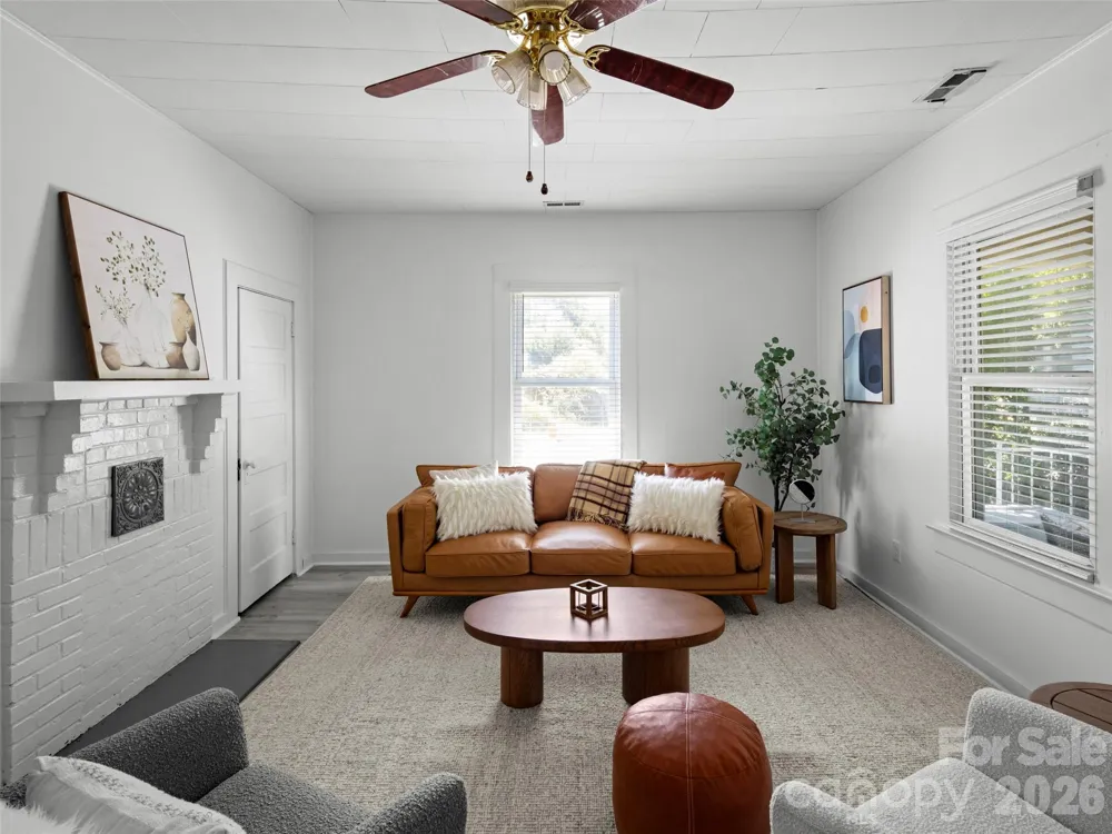 122 Edwards Avenue Swannanoa, NC 28778