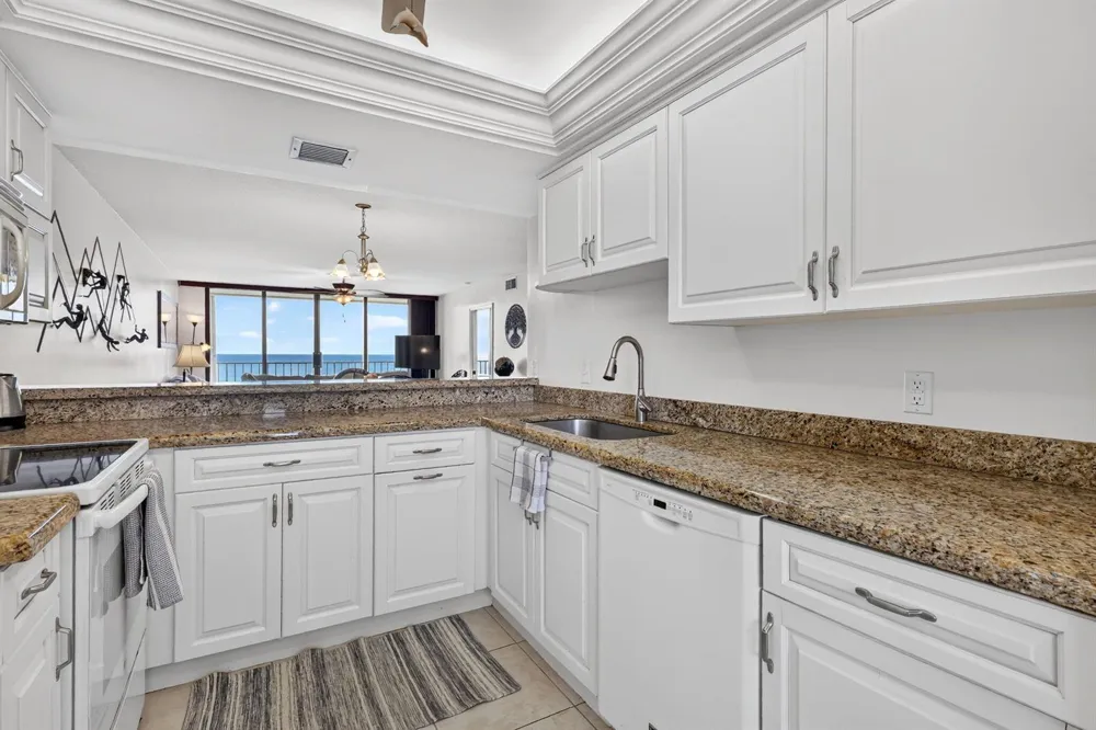 5061 HIGHWAY A1A #705 Hutchinson Island, FL 34949
