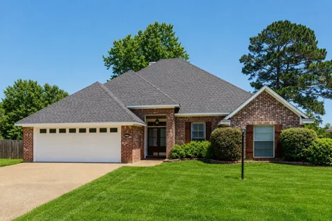 9106 Summer Tree Circle #1