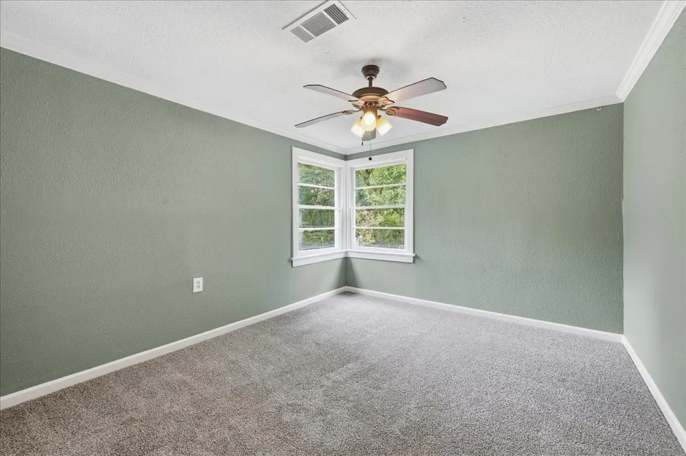 985 Hwy 12 E Deweyville, TX 77632