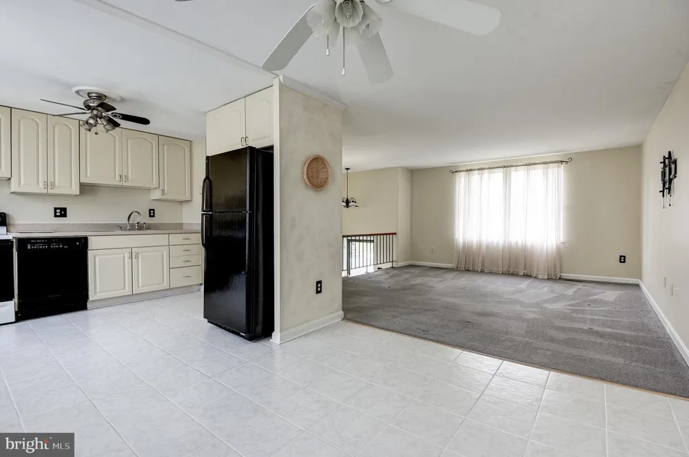 110 GARFIELD ROAD Sterling, VA 20164