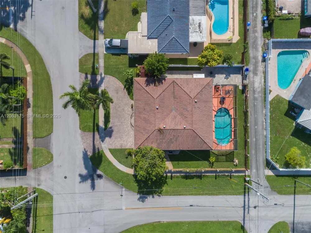 3134 Pierce St Hollywood, FL 33021