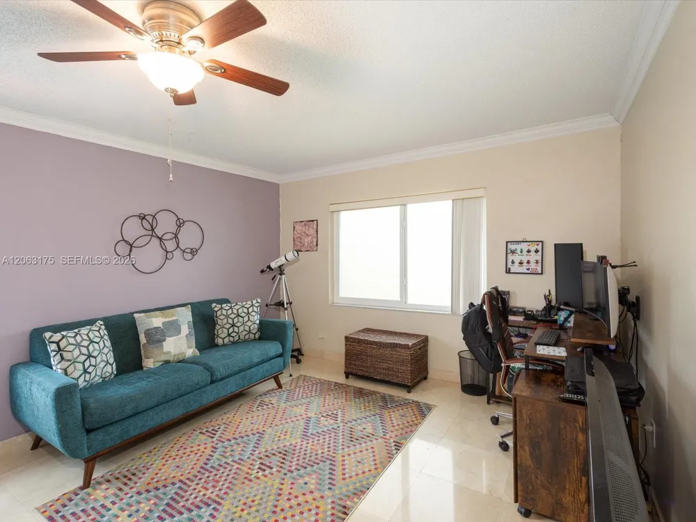 3134 Pierce St Hollywood, FL 33021