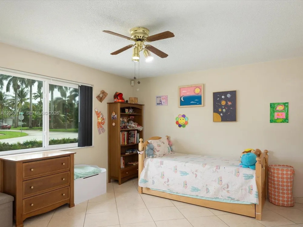 3134 Pierce St Hollywood, FL 33021