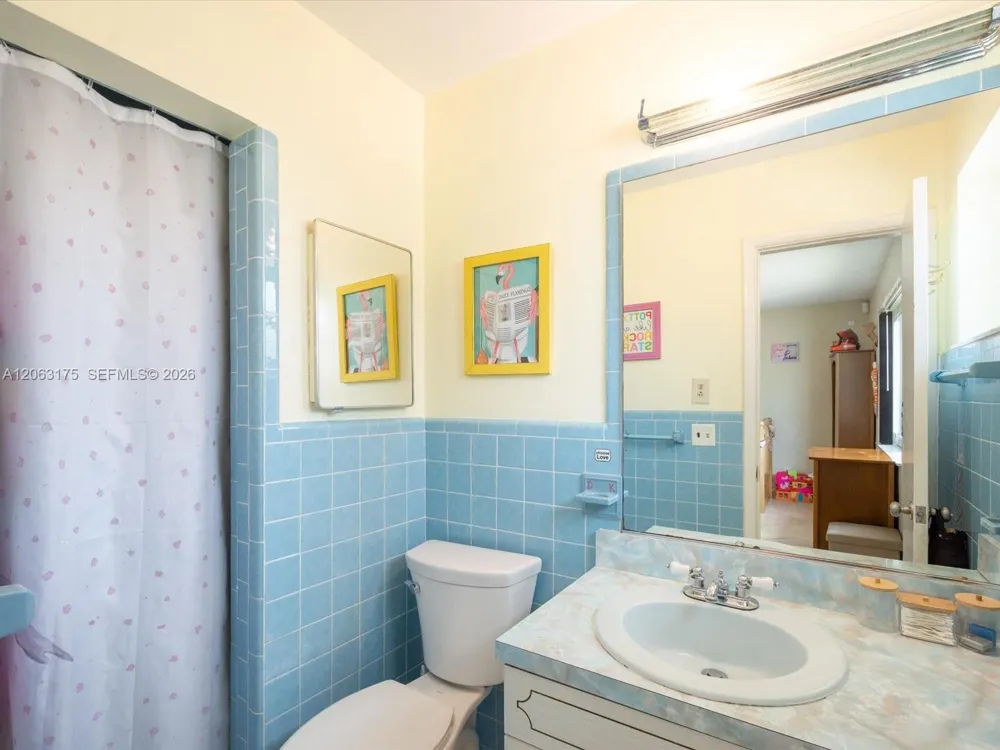 3134 Pierce St Hollywood, FL 33021
