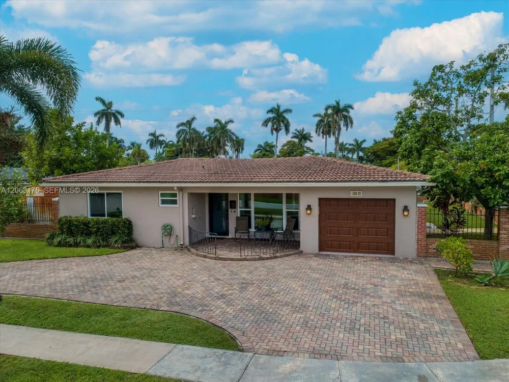 3134 Pierce St Hollywood, FL 33021