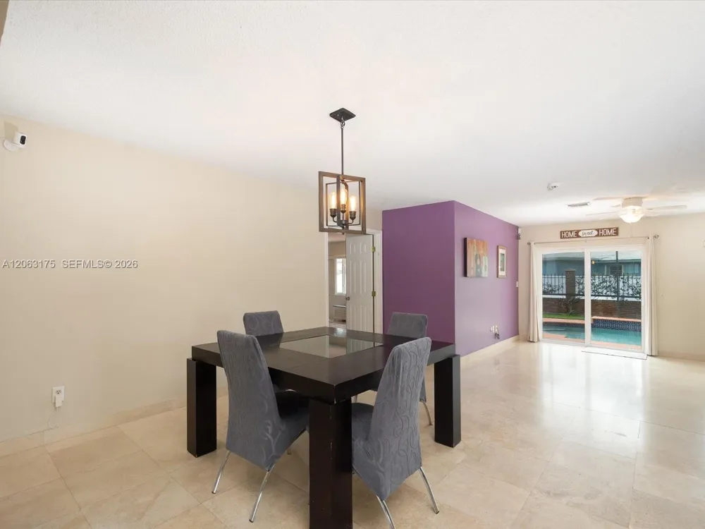 3134 Pierce St Hollywood, FL 33021