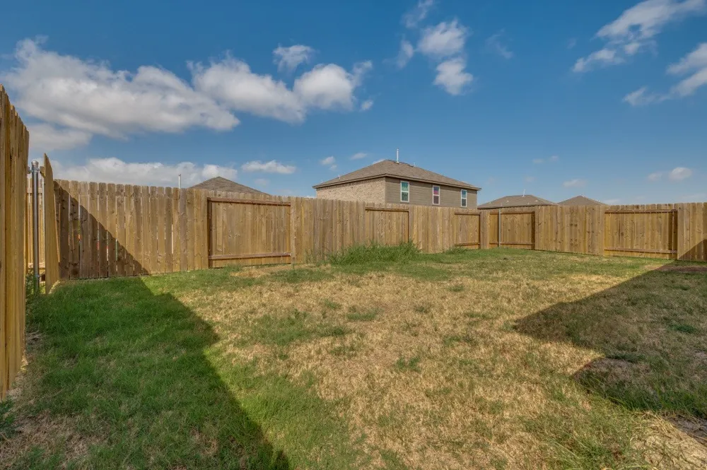 305 Shaw Creek Boulevard Ferris, TX 75125