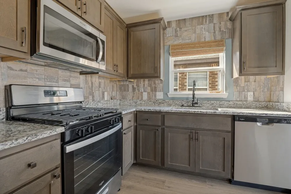 305 Shaw Creek Boulevard Ferris, TX 75125