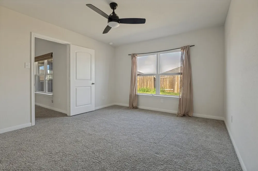 305 Shaw Creek Boulevard Ferris, TX 75125