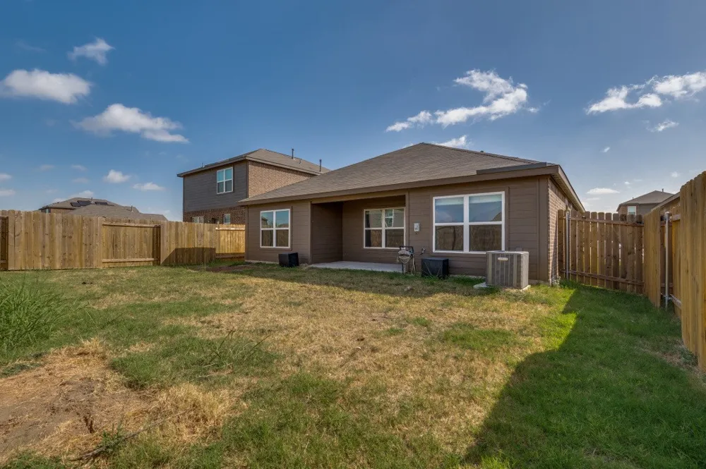 305 Shaw Creek Boulevard Ferris, TX 75125