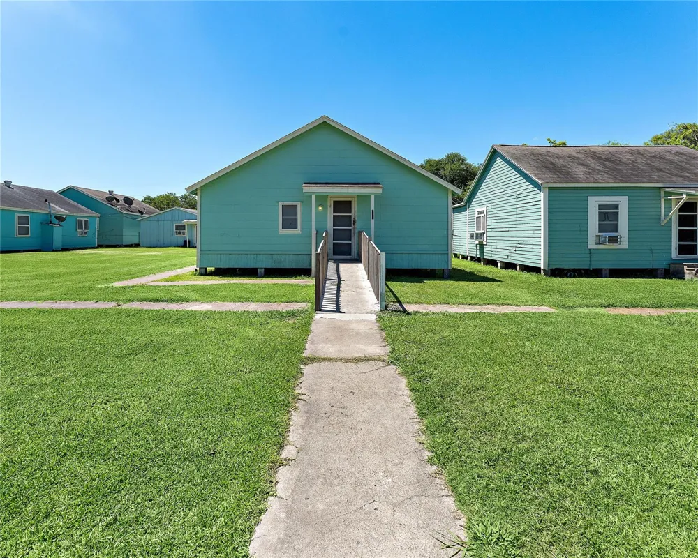 311 9th Street Texas City, TX 77590