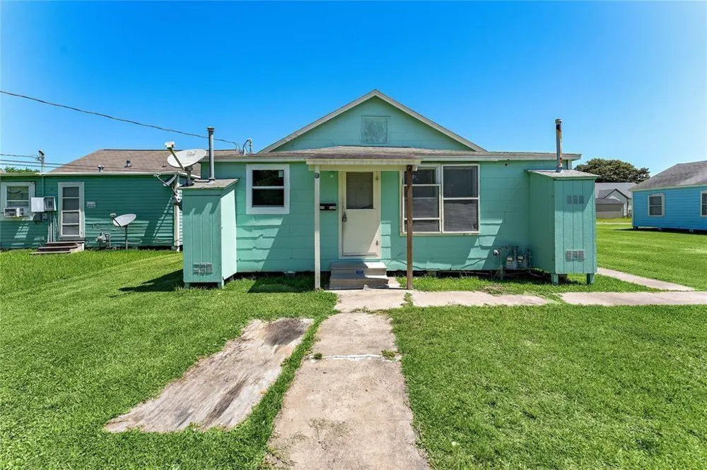 311 9th Street Texas City, TX 77590