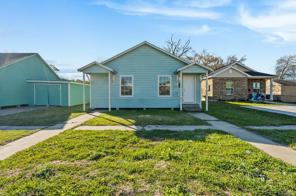 311 9th Street Texas City, TX 77590