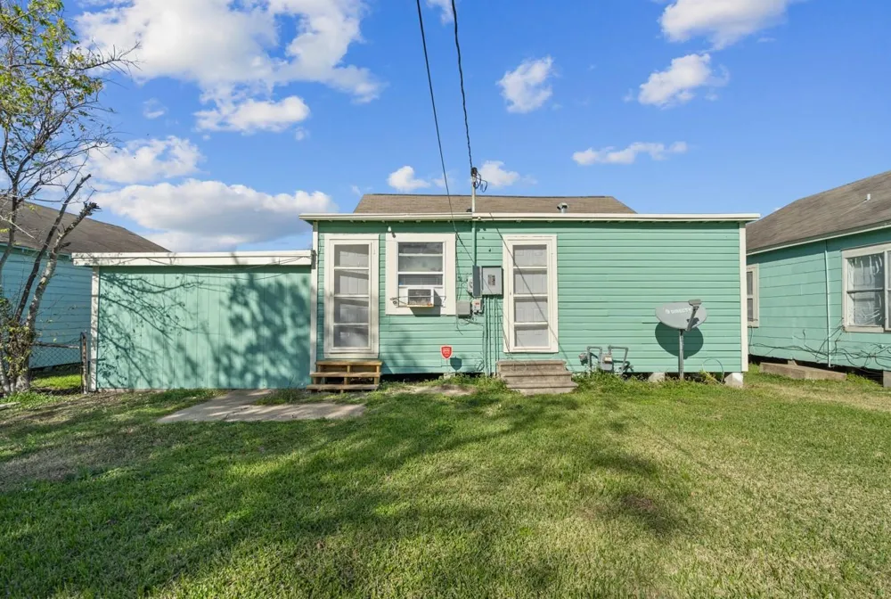 311 9th Street Texas City, TX 77590