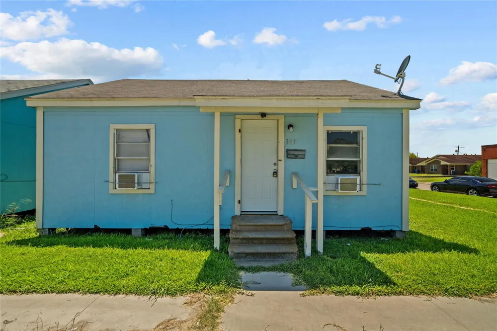 311 9th Street Texas City, TX 77590