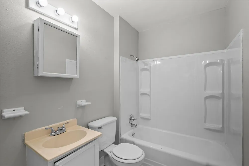 311 9th Street Texas City, TX 77590