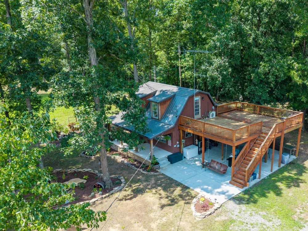 179 Elbethel Rd Shelbyville, TN 37160