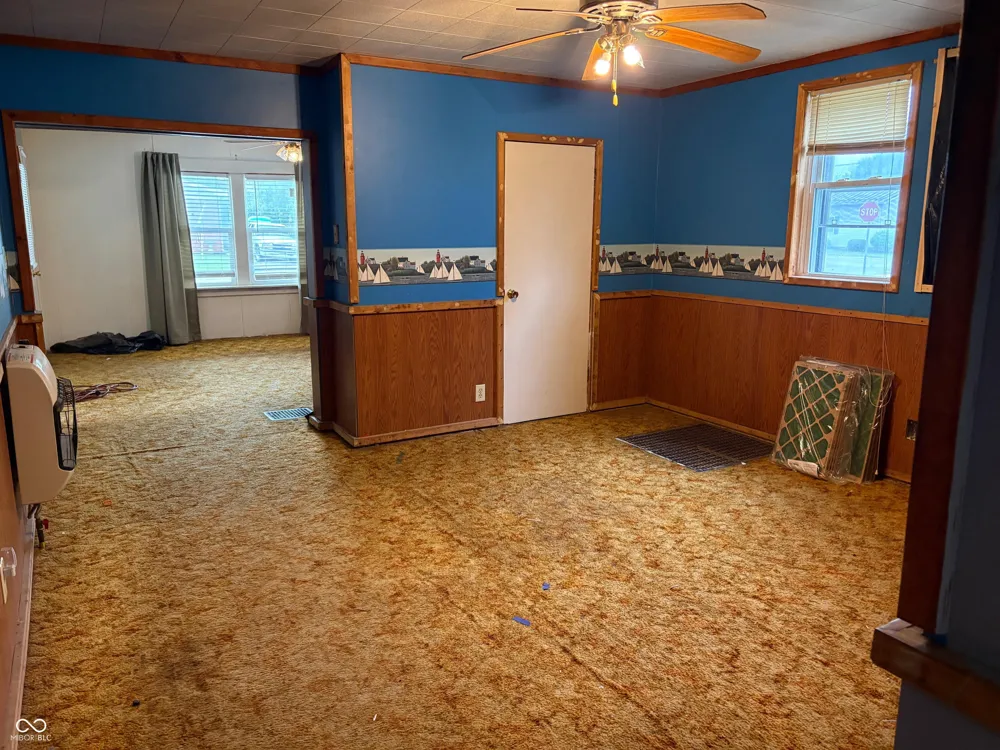808 Washington Street Clay City, IN 47841