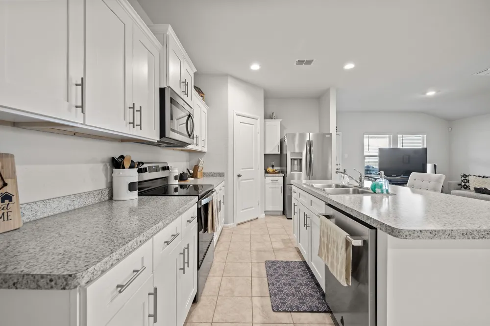 204 Asheville Street Azle, TX 76020