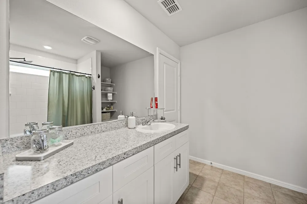 204 Asheville Street Azle, TX 76020